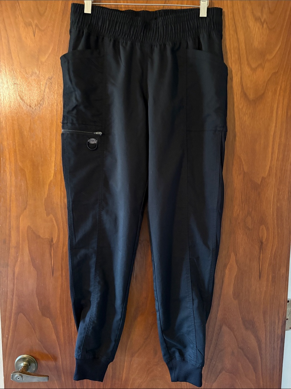 Women’s Black Elastic-Waist Cargo Scrub Pants
